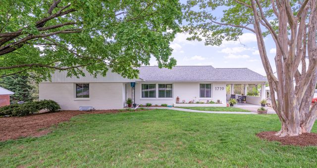 1719 Blair RD, Roanoke, VA 24015