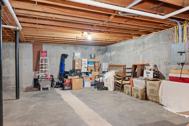 1719 Blair RD, Roanoke, VA 24015