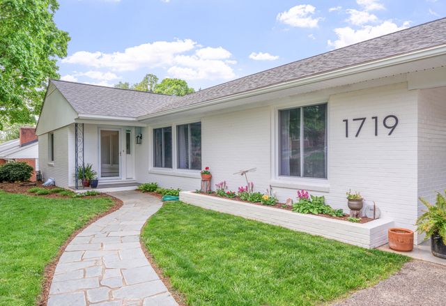 1719 Blair RD, Roanoke, VA 24015