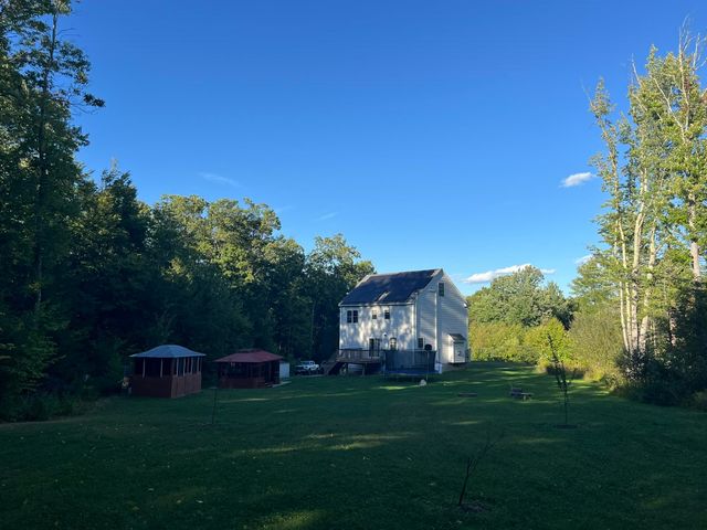 79 Coachman Drive, Barrington, NH 03825