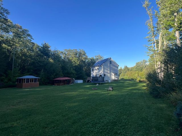 79 Coachman Drive, Barrington, NH 03825