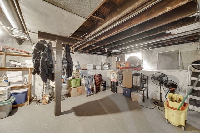 310 S 2ND Avenue, Maywood, IL 60153