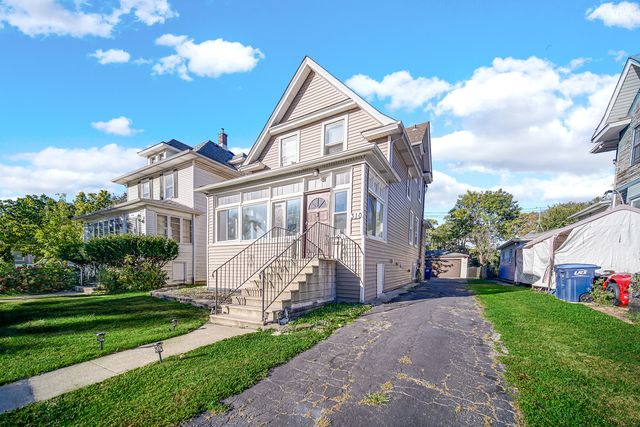 310 S 2ND Avenue, Maywood, IL 60153