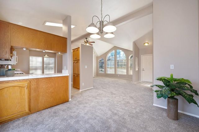 7423 Kalamazoo Dr, Citrus Heights, CA 95610