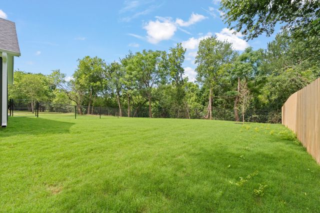 702 Scudder Street, Cleburne, TX 76033
