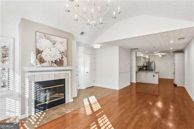 3712 Vineyards Lake Circle U2, Kennesaw, GA 30144