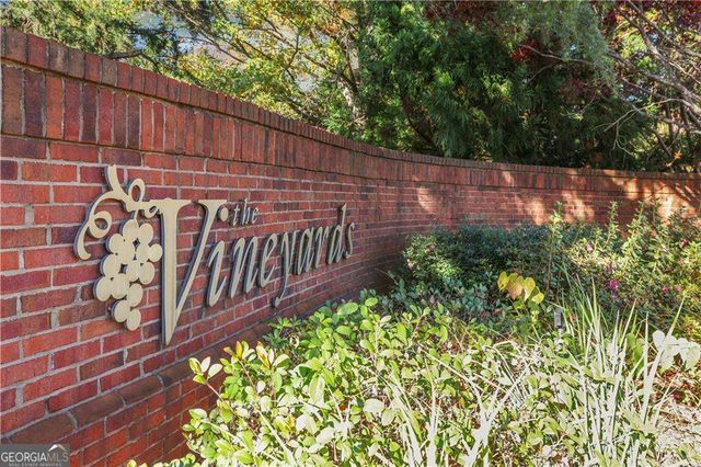 3712 Vineyards Lake Circle U2, Kennesaw, GA 30144