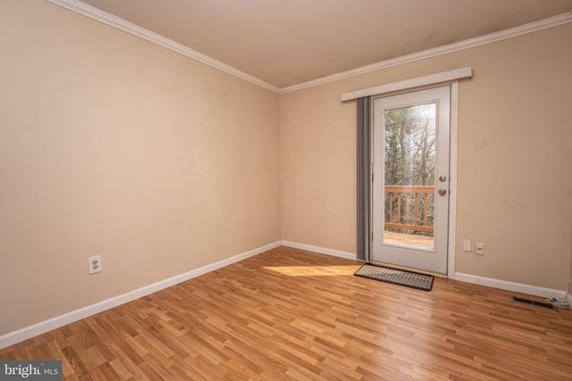 8318 UXBRIDGE CT, Springfield, VA 22151