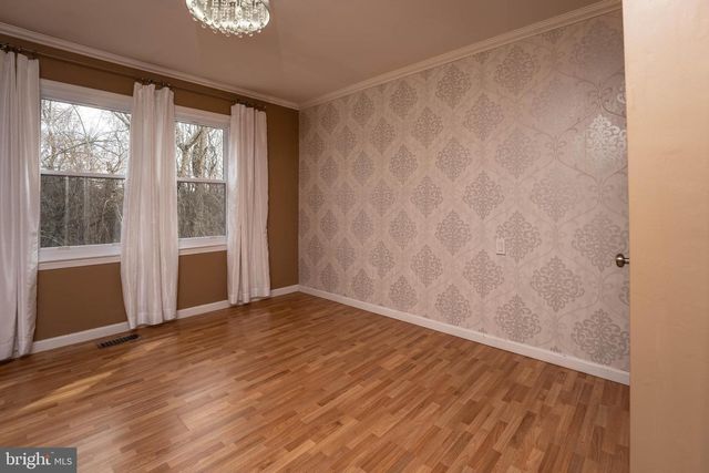 8318 UXBRIDGE CT, Springfield, VA 22151