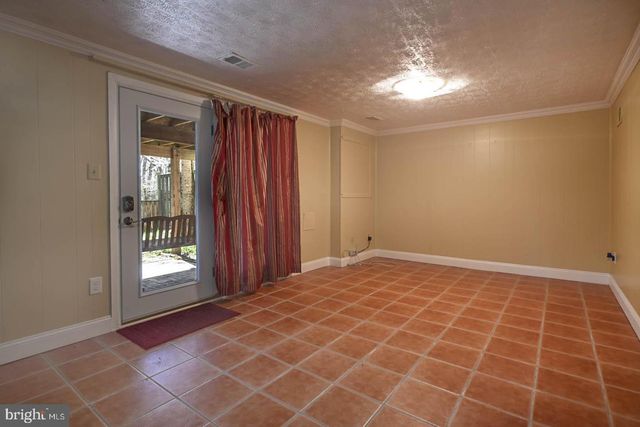 8318 UXBRIDGE CT, Springfield, VA 22151