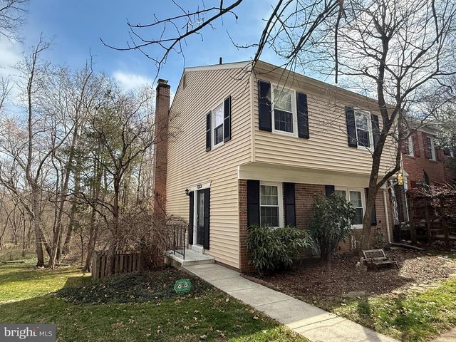 8318 UXBRIDGE CT, Springfield, VA 22151