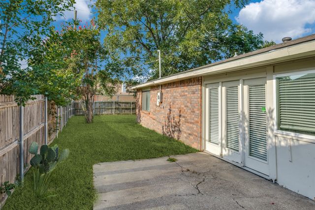 8914 Vernon Drive, Rowlett, TX 75088