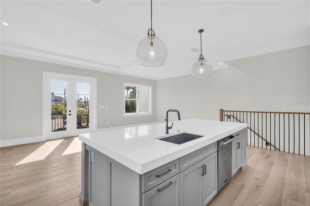 187 145TH AVENUE E 4, Madeira Beach, FL 33708