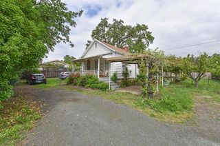 1664 Spring St, St. Helena, CA 94574