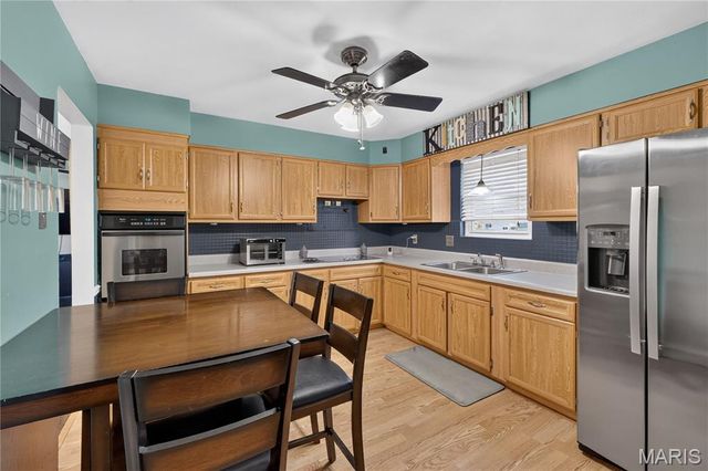 14010 Sunland Drive, Florissant, MO 63034