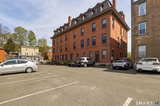 130 Main Street 3A, Canton, CT 06019