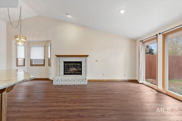 6615 W Limelight Dr, Boise, ID 83714