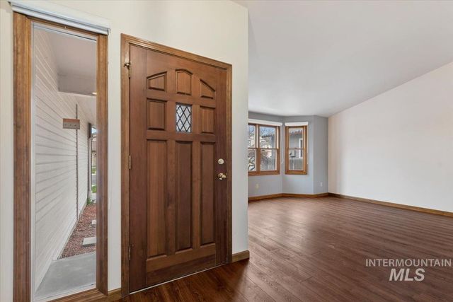 6615 W Limelight Dr, Boise, ID 83714