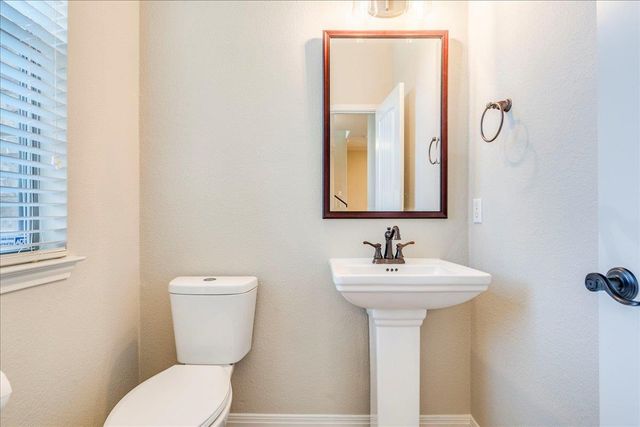 14100 Avery Ranch BLVD 403, Austin, TX 78717