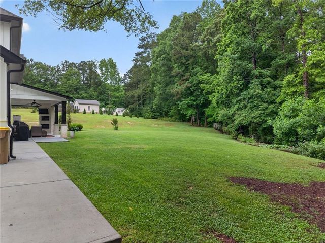 1260 Old Victron School Road, Hoschton, GA 30548