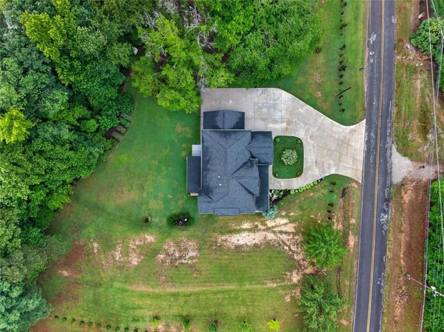 1260 Old Victron School Road, Hoschton, GA 30548