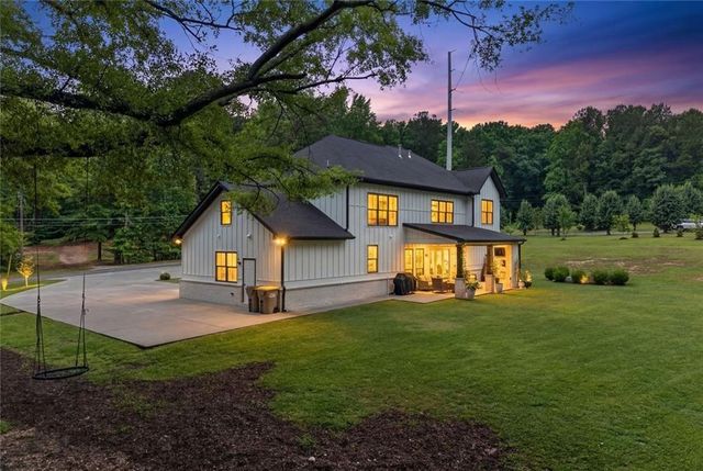 1260 Old Victron School Road, Hoschton, GA 30548