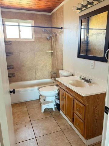 1300 Linwood Drive, Salinas, CA 93906