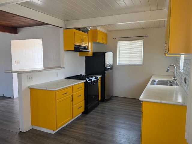 1300 Linwood Drive, Salinas, CA 93906