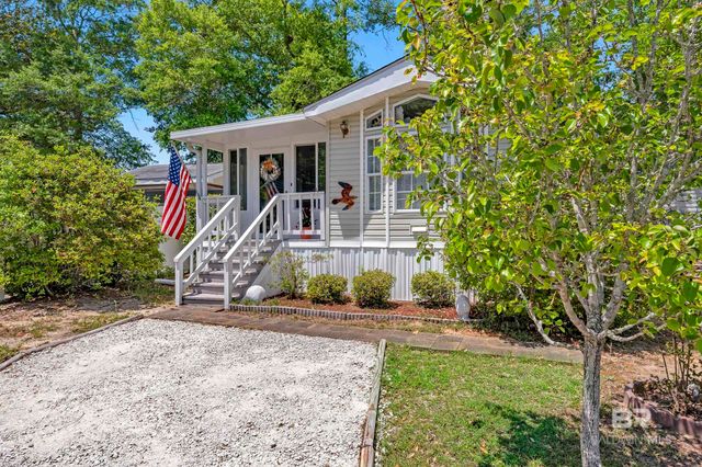 616 Escambia Loop, Lillian, AL 36549