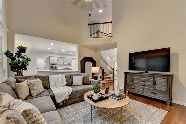 10783 Glenleigh Drive, Johns Creek, GA 30097