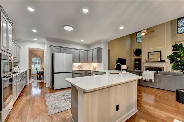 10783 Glenleigh Drive, Johns Creek, GA 30097