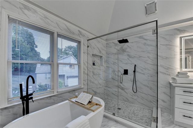 10783 Glenleigh Drive, Johns Creek, GA 30097