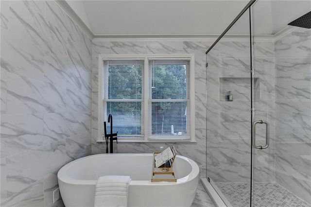 10783 Glenleigh Drive, Johns Creek, GA 30097