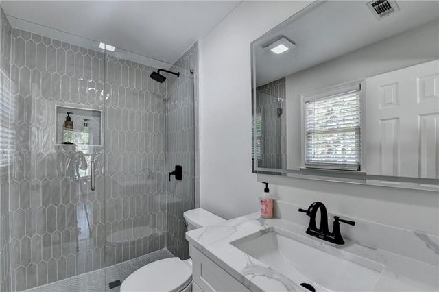 10783 Glenleigh Drive, Johns Creek, GA 30097