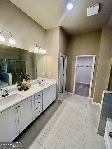 1827 Kingsmere Run Drive, Loganville, GA 30052