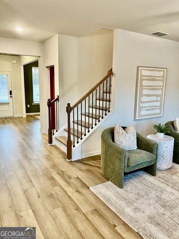 1827 Kingsmere Run Drive, Loganville, GA 30052