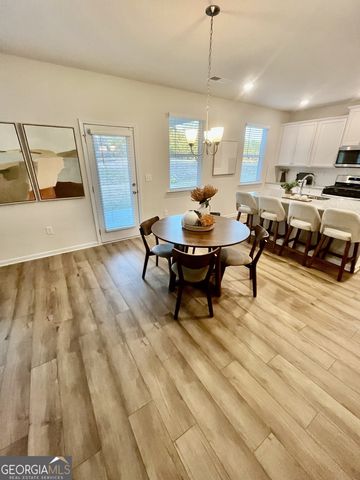 1827 Kingsmere Run Drive, Loganville, GA 30052