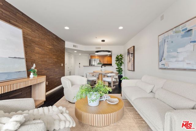 7100 Alvern Street 224, Los Angeles, CA 90045