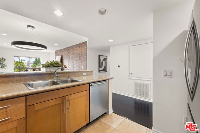 7100 Alvern Street 224, Los Angeles, CA 90045