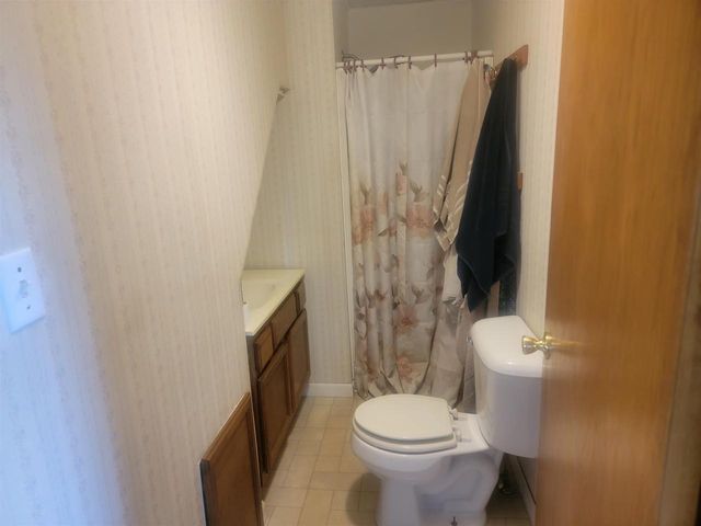 S1310 State 33 Road, La Valle, WI 53941