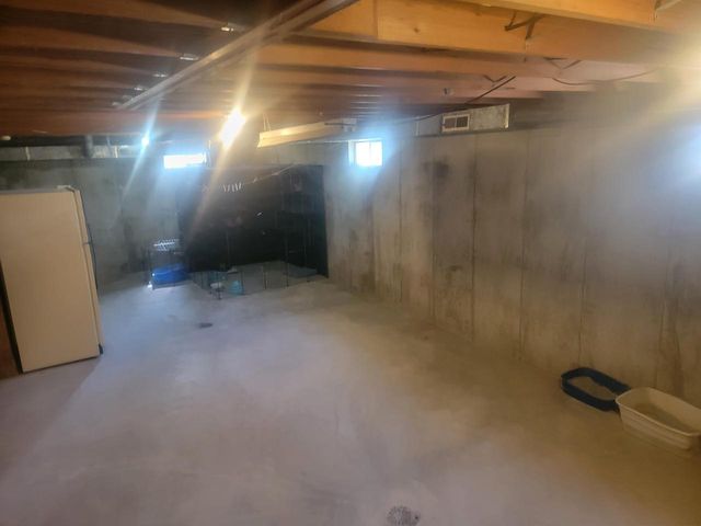 S1310 State 33 Road, La Valle, WI 53941