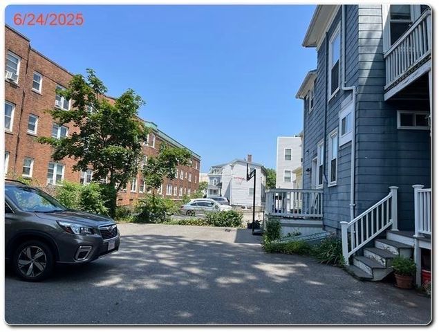 13 Portland St 4, Lynn, MA 01902