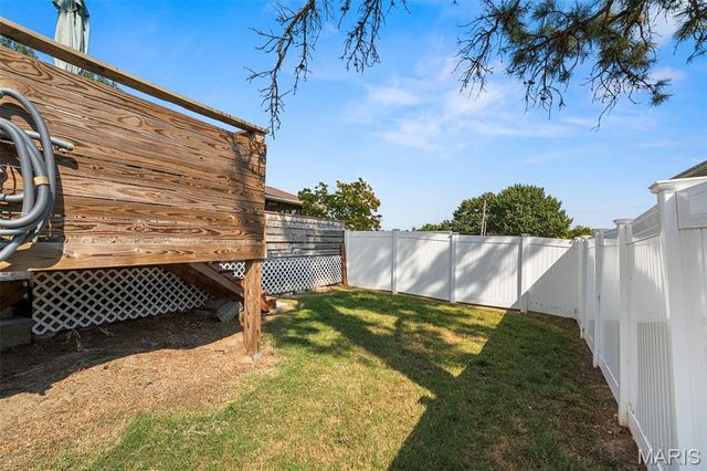 319 Jefferson Street, De Soto, MO 63020