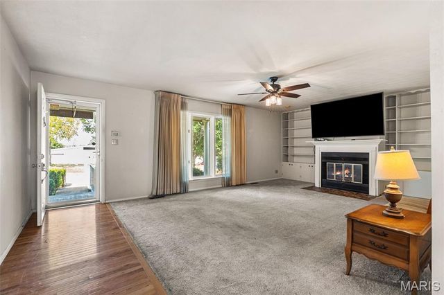 319 Jefferson Street, De Soto, MO 63020
