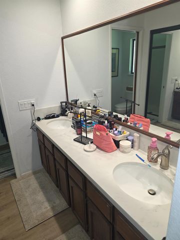 11111 Morgan River Ct, Rancho Cordova, CA 95670