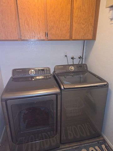 11111 Morgan River Ct, Rancho Cordova, CA 95670