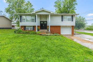 1 Mileva Court, Farmington, MO 63640