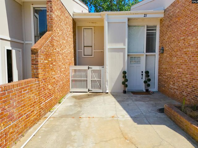 21 Low Hill Lane, Lexington, SC 29072