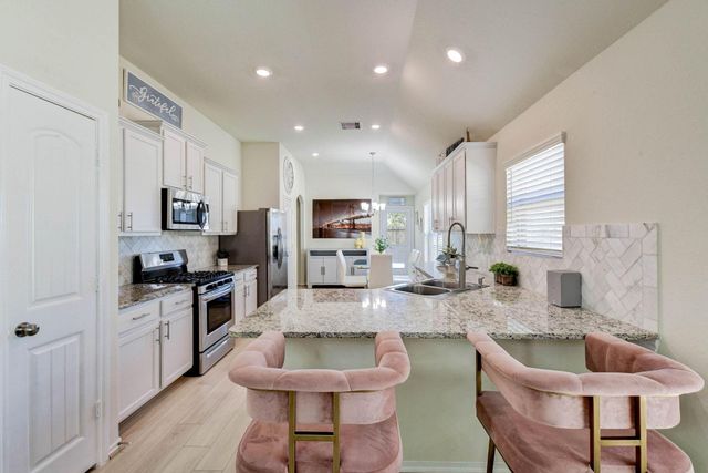 25719 Bottlebrush Sedge Street, Katy, TX 77493