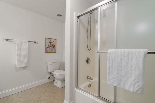 1163 Main St 14, Waltham, MA 02451